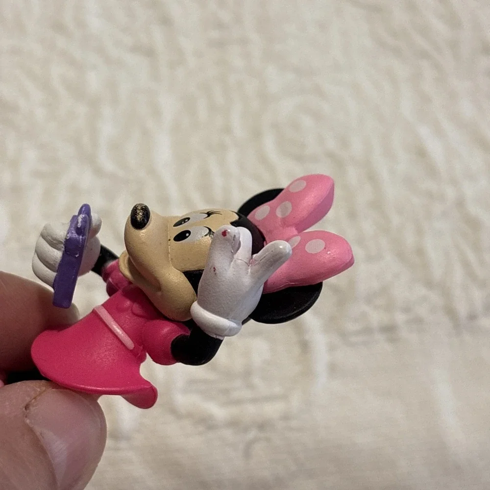 Disney Figurine 2